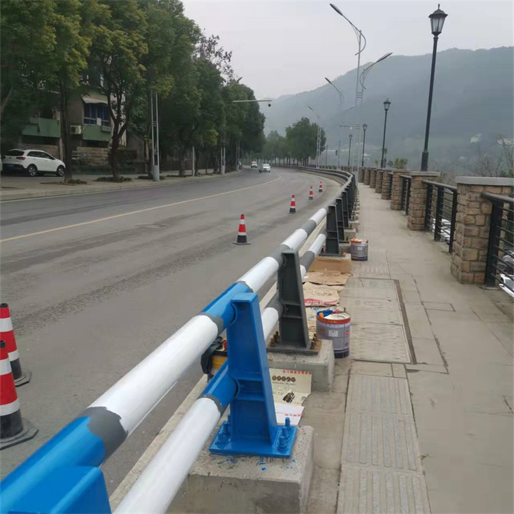 眉山防撞护栏